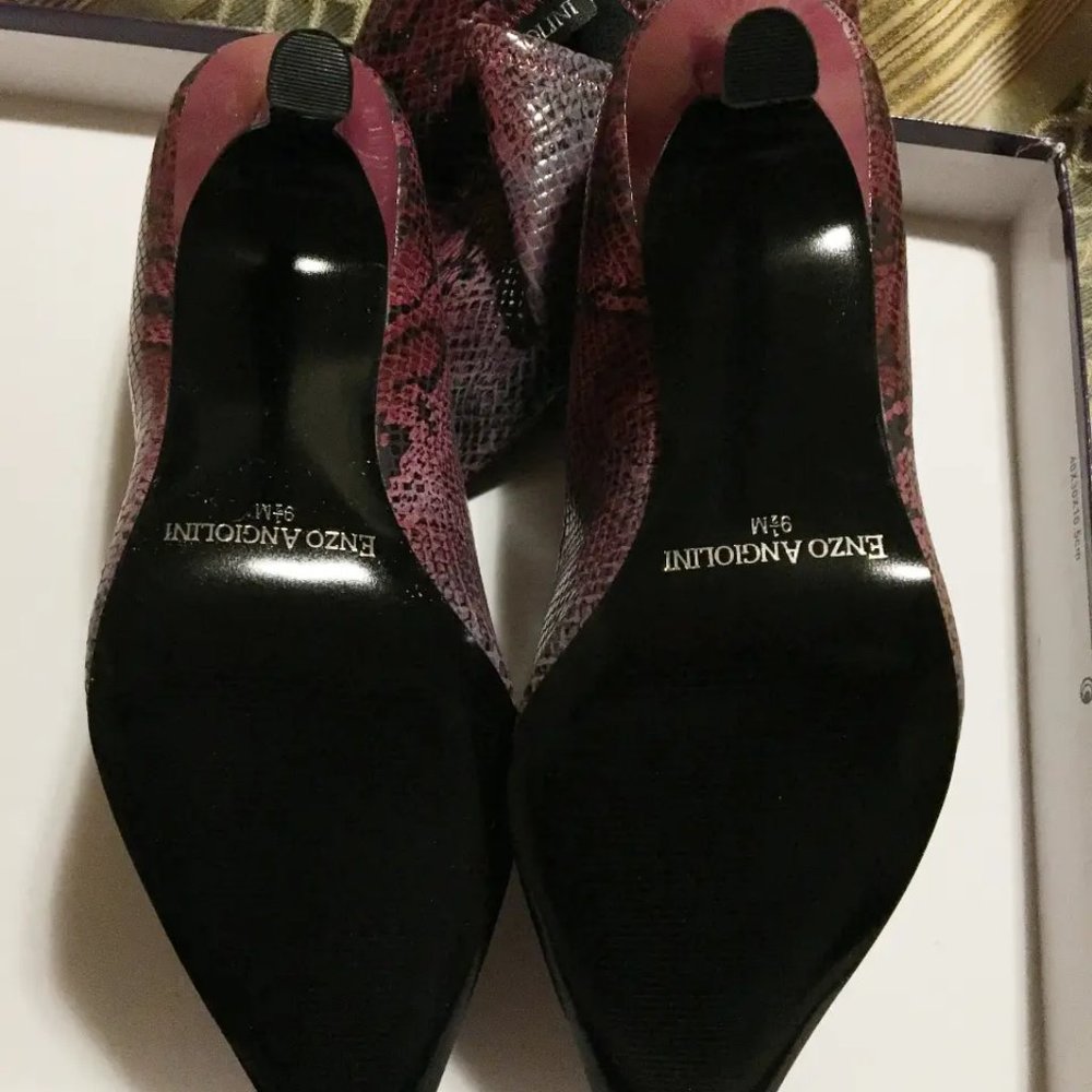 Pink and Black Size 9.5 Snake Skin Booties